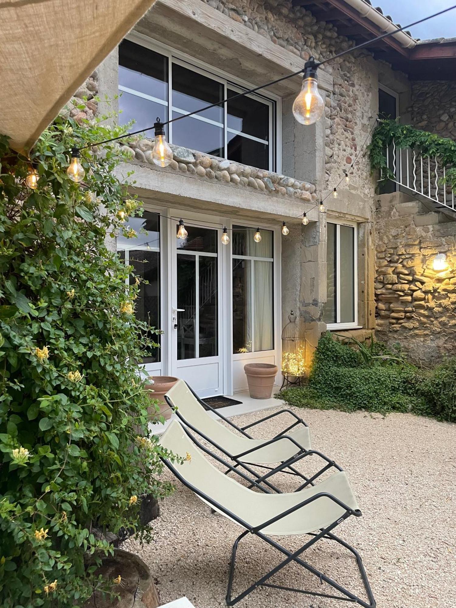 La Suite Dromoise 1809 Saint-Paul-lès-Romans Extérieur photo